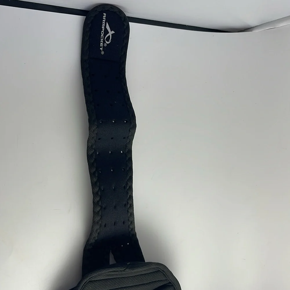 Armpocket Running Phone Arm Pocket, fits phones up to 6”